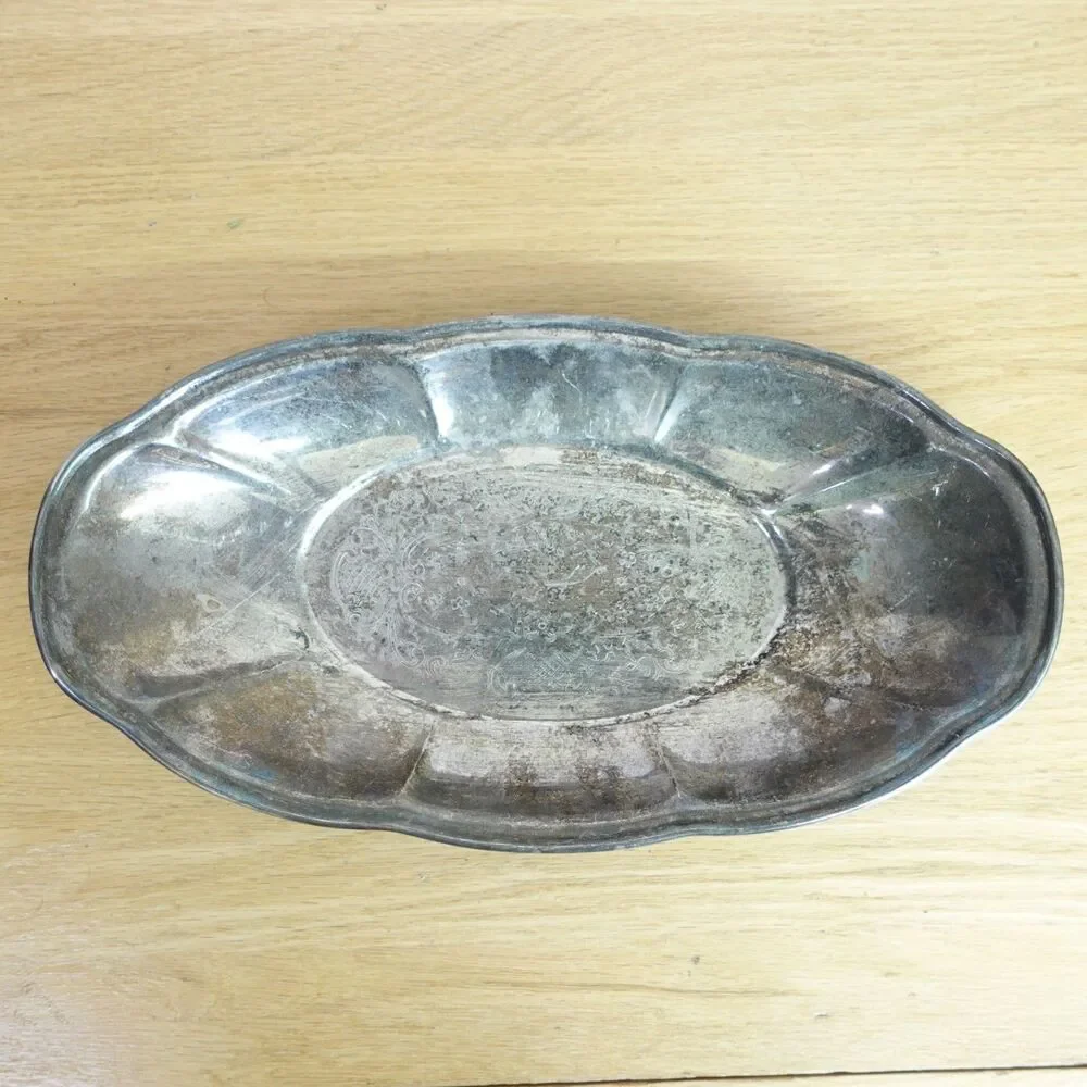VTG Oval Silverplated Dish Candy Scalloped Etched Alloy Metal Nuts Keys Tabletop